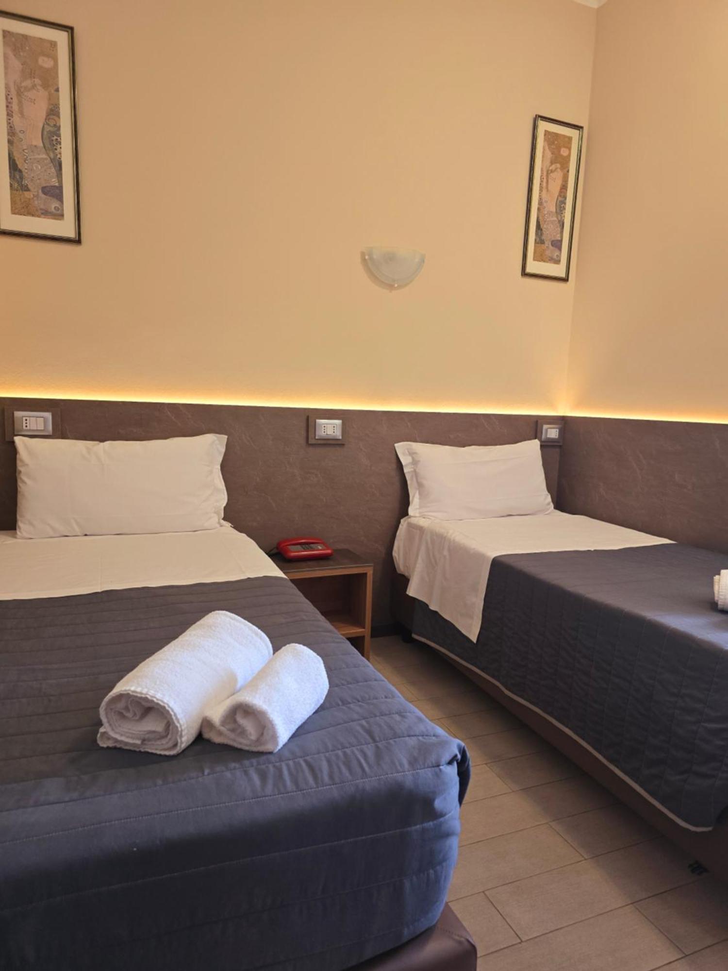 Hotel Romano Turin Exterior photo